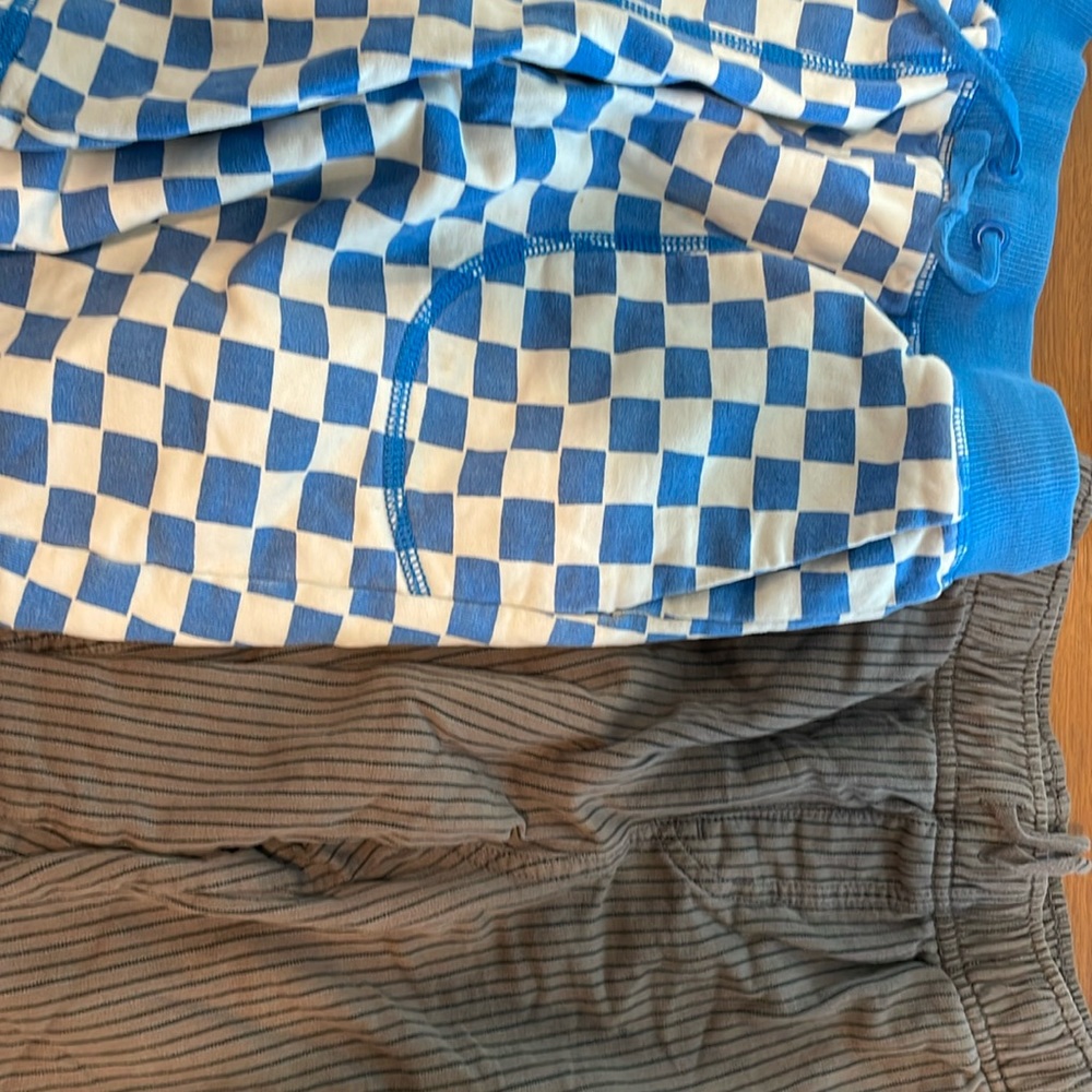 Tea/hanna boys shorts size 10